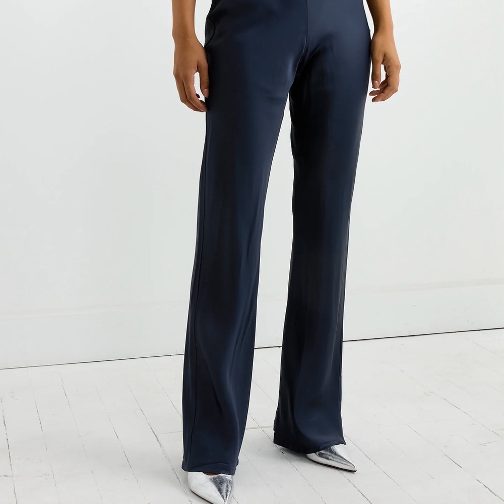 Baserange Dydine Pant in Blue Black